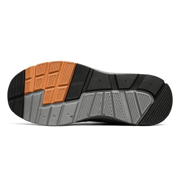 China OEM ODM Service New High Quality Outdoor Hard-Wearing Anti-Odor Anti-Slippery Snow Shoes for Men